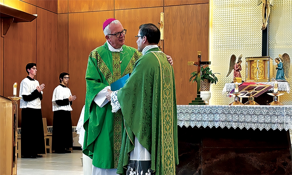 Pastors installed at parishes